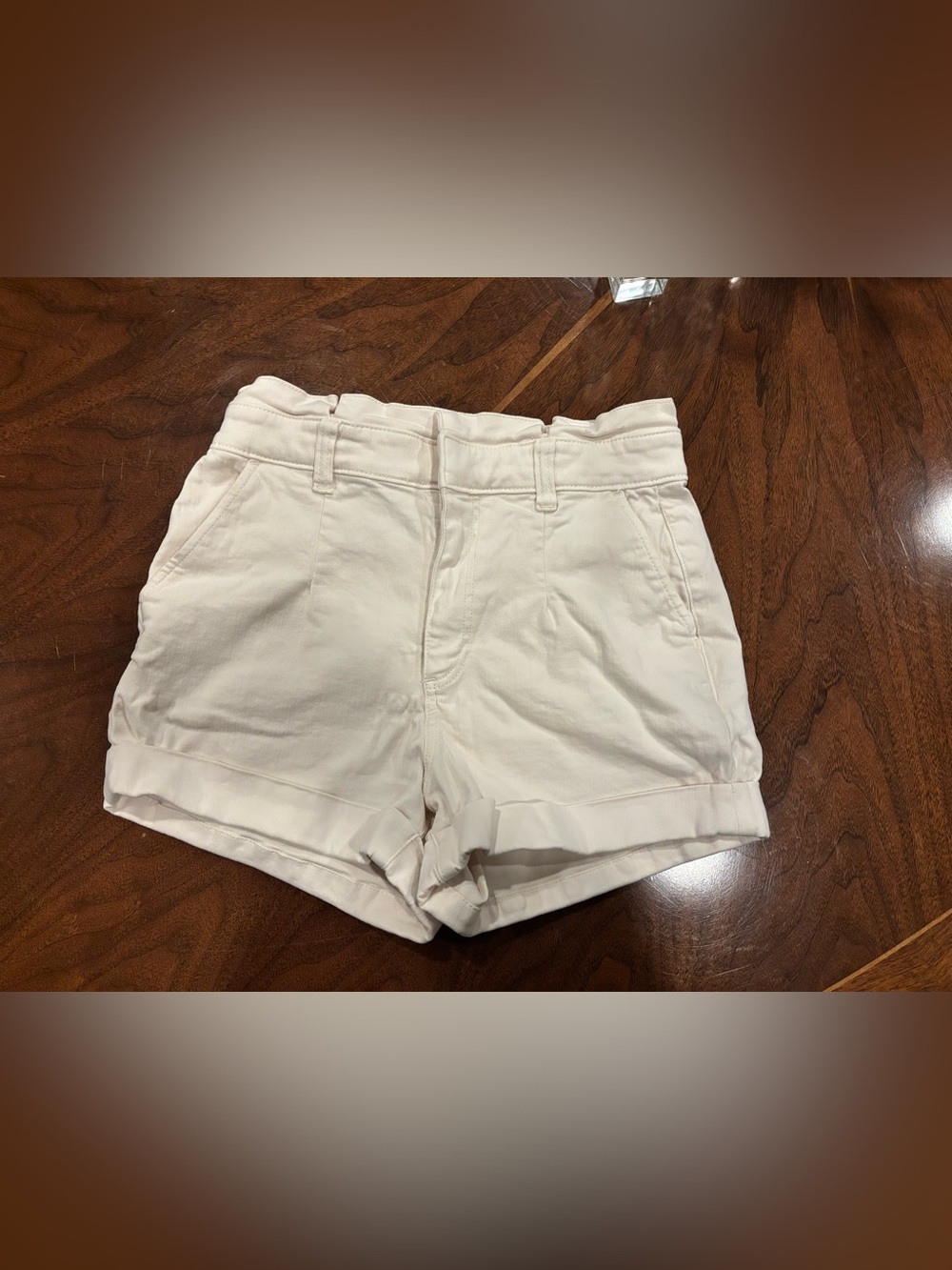 Express Cream High-Waist Shorts
